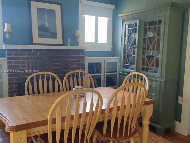 Дом в аренду по адресу 16475 SW 248th St 16475 - фото 6239539