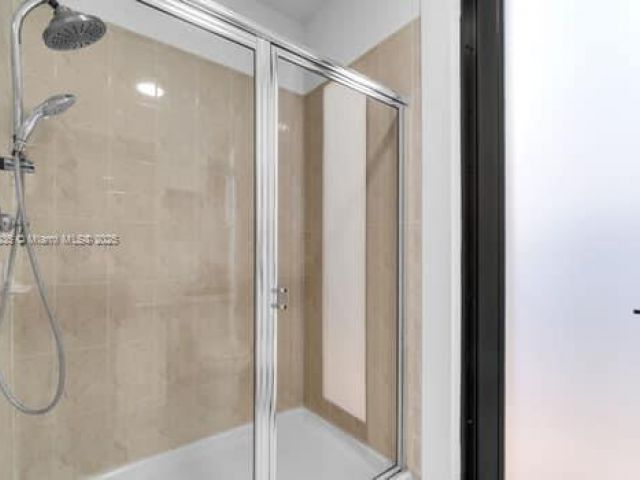 Продажа дома по адресу 7936 SW 164th Pl - фото 6239888