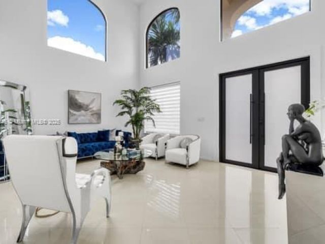 Продажа дома по адресу 7936 SW 164th Pl - фото 6239900