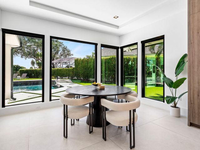 Продажа дома по адресу 4825 Bocaire Boulevard - фото 6748782