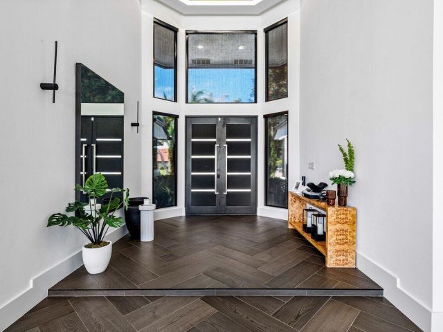 Продажа дома по адресу 4825 Bocaire Boulevard - фото 6748790