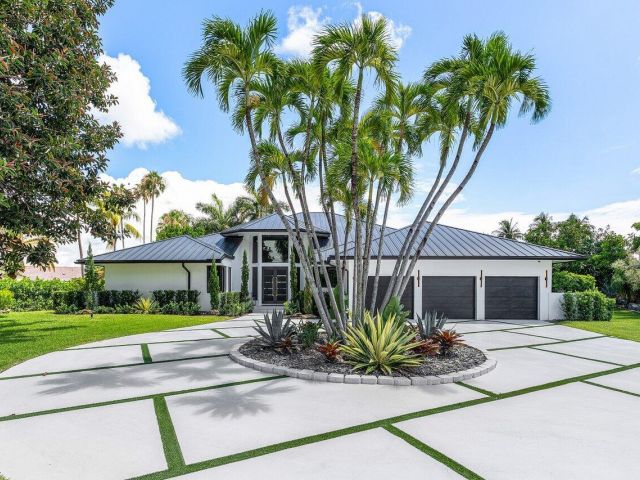 Продажа дома по адресу 4825 Bocaire Boulevard - фото 6748792