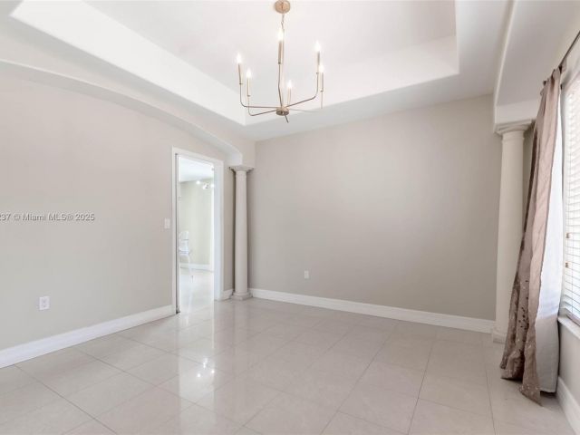 Продажа дома по адресу 4665 SW 159th Ct - фото 6238313