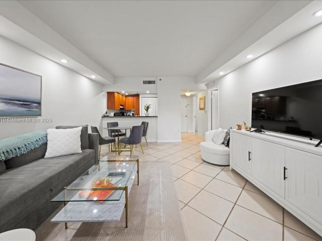 Продажа квартиры #412 - фото 6248722