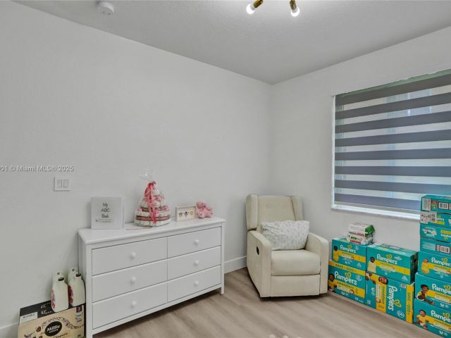 Продажа дома по адресу 20629 NW 12th Ct - фото 6254262