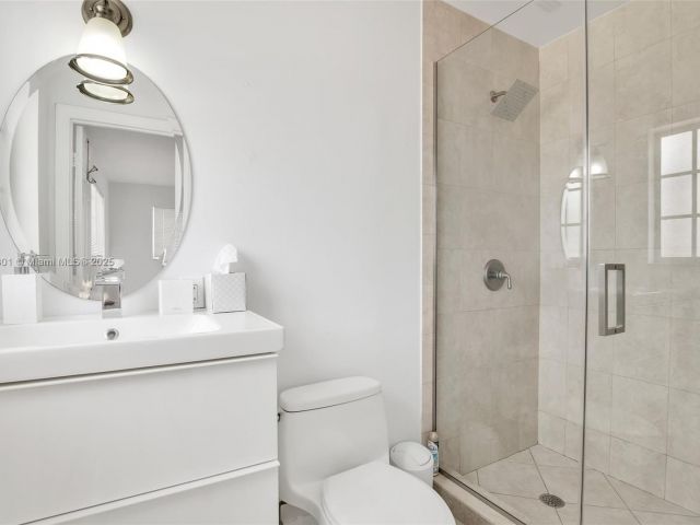 Дом в аренду по адресу  - фото 6240588