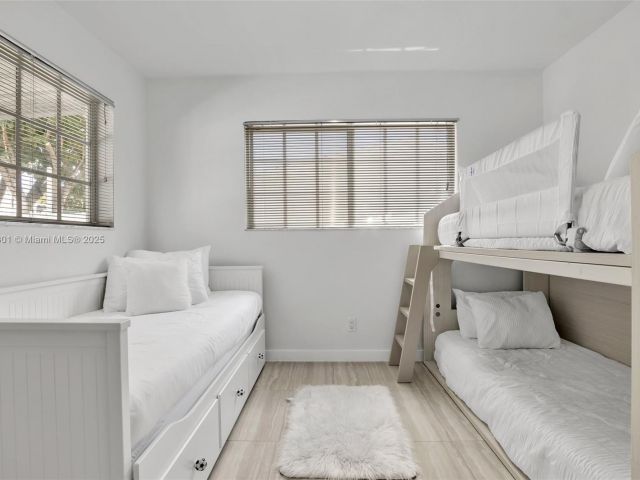 Дом в аренду по адресу  - фото 6240591