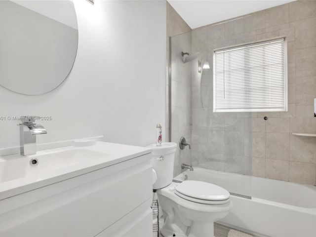 Дом в аренду по адресу  - фото 6240592