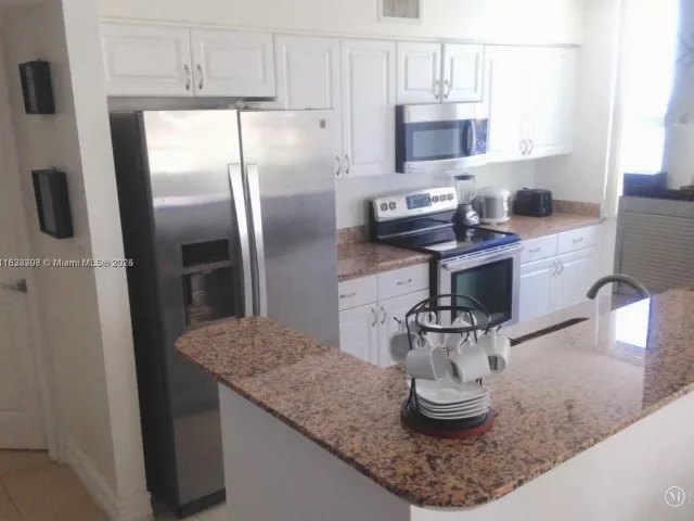 Продажа квартиры #1401 - фото 6241638