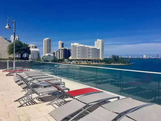 Продажа квартиры #1401 - фото 6241632