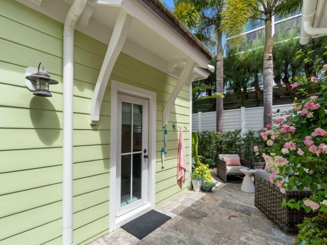 Дом в аренду по адресу 2225 S Ocean Boulevard 2 - фото 6252930