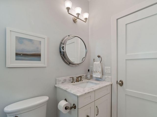 Дом в аренду по адресу 2225 S Ocean Boulevard 2 - фото 6252935