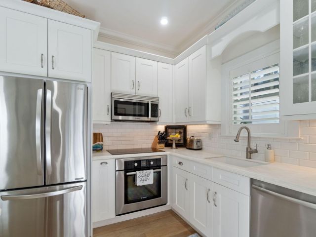 Дом в аренду по адресу 2225 S Ocean Boulevard 2 - фото 6252940