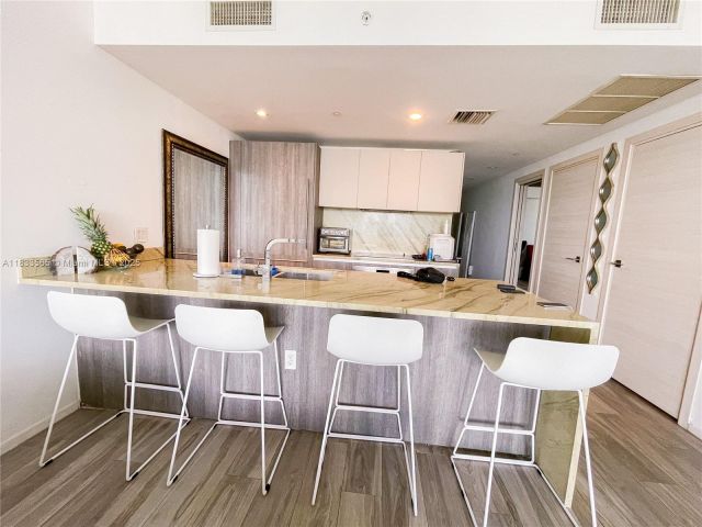 Продажа квартиры #4204 - фото 6258077