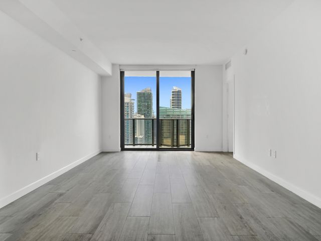 Продажа квартиры #3504 - фото 6243635