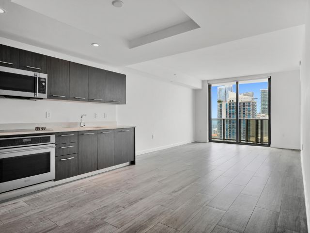 Продажа квартиры #3504 - фото 6243640