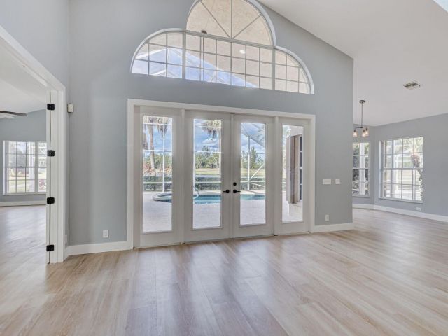 Дом в аренду по адресу 8300 Bob O Link Drive - фото 6242150