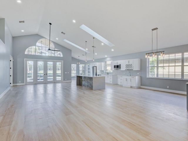 Дом в аренду по адресу 8300 Bob O Link Drive - фото 6242159