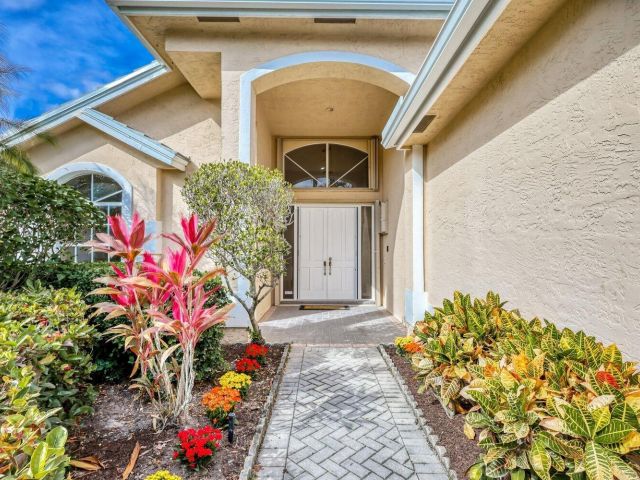 Дом в аренду по адресу 8300 Bob O Link Drive - фото 6242160