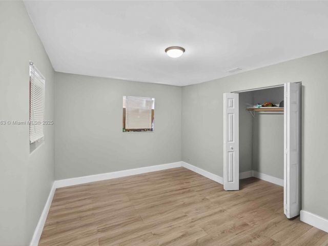 Продажа дома по адресу 8224 NW 1st Pl - фото 6253812