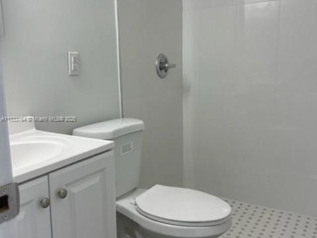 Продажа дома по адресу  - фото 6243232