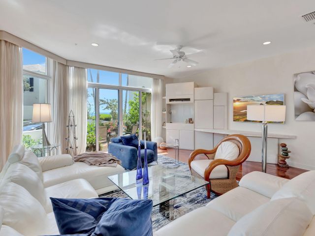 Дом в аренду по адресу 2115 S Ocean Boulevard 14 - фото 6676889