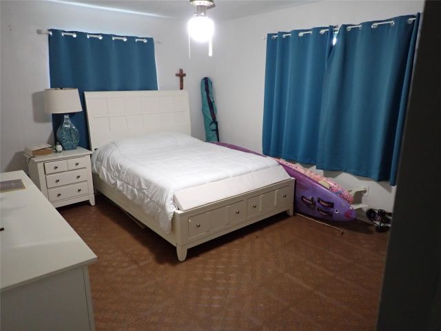 Продажа дома по адресу 8501 NW 19th St - фото 6247173