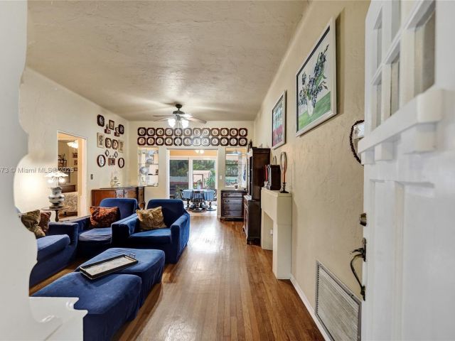 Продажа дома по адресу 1340 Jackson St - фото 6266166