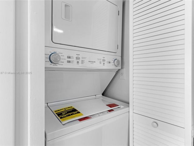 Продажа дома по адресу 6514 SW 128th Pl 6514 - фото 6268915