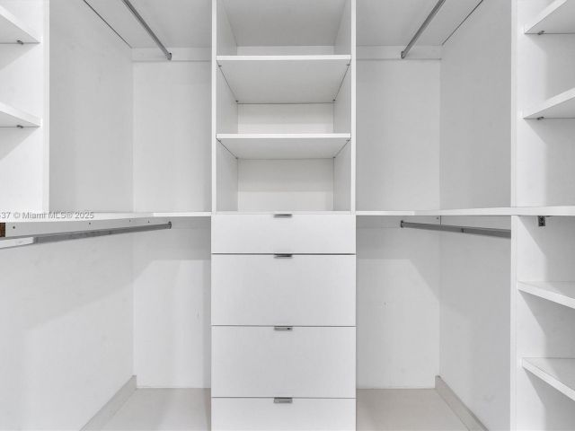 Продажа квартиры #1503 - фото 6283104