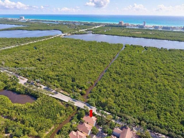 Продажа дома по адресу 1125 Butternut Ln - фото 6243669