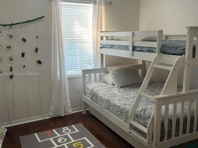 Продажа дома по адресу 1125 Butternut Ln - фото 6243677