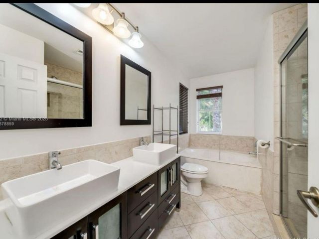 Продажа дома по адресу 1125 Butternut Ln - фото 6243679