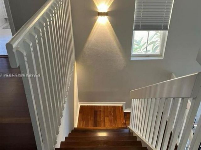 Продажа дома по адресу 1125 Butternut Ln - фото 6243683