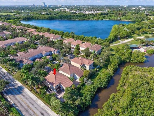 Продажа дома по адресу 1125 Butternut Ln - фото 6243686