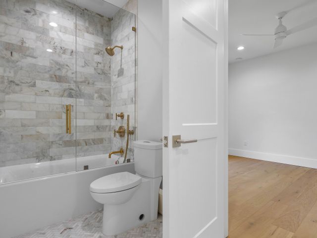 Продажа дома по адресу 7536 Fenwick Place - фото 6251725