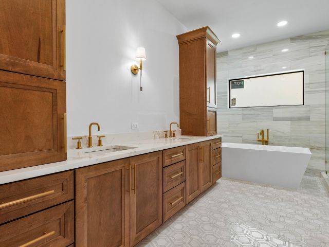 Продажа дома по адресу 7536 Fenwick Place - фото 6251730