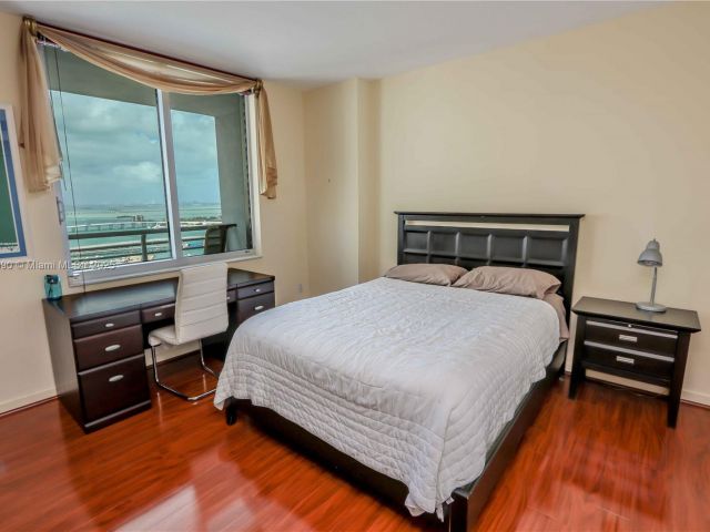 Продажа квартиры #3918 - фото 6264028