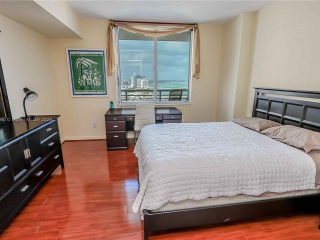 Продажа квартиры #3918 - фото 6264029