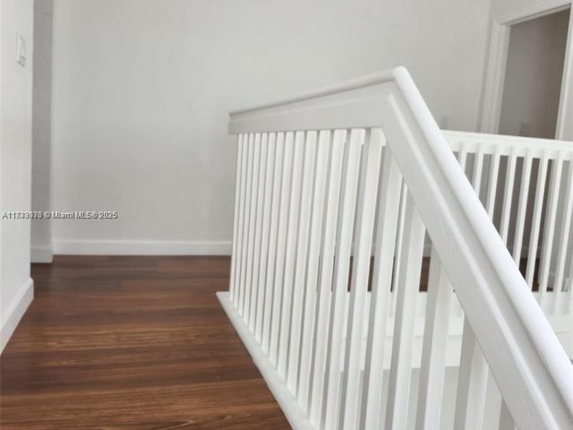 Продажа дома по адресу 8465 NW 108th Path - фото 6243510