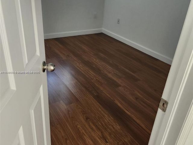 Продажа дома по адресу 8465 NW 108th Path - фото 6243512