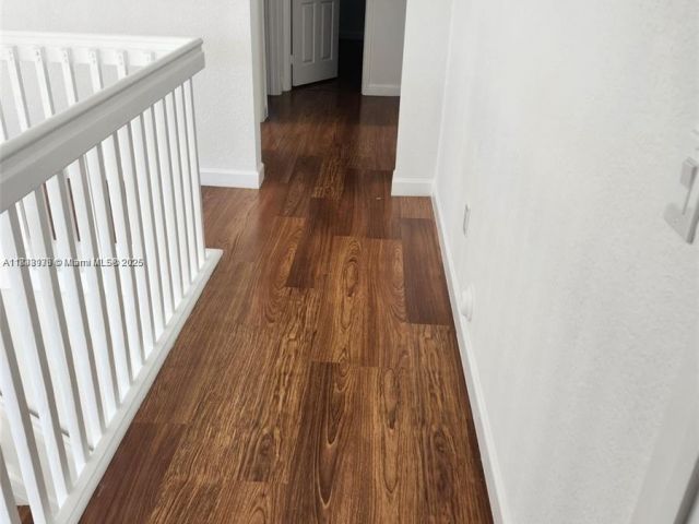 Продажа дома по адресу 8465 NW 108th Path - фото 6243514