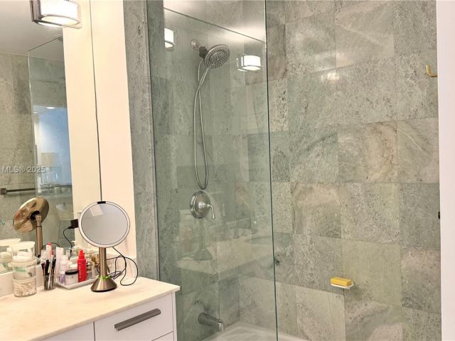 Продажа квартиры #3206 - фото 6243724