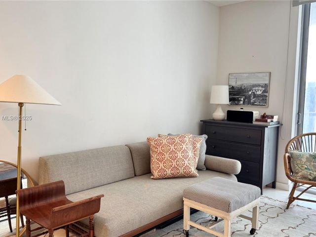 Продажа квартиры #3206 - фото 6243730