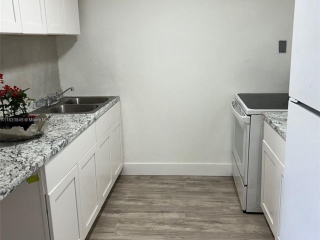 Продажа дома по адресу 22020 SW 115th Ct - фото 6244621