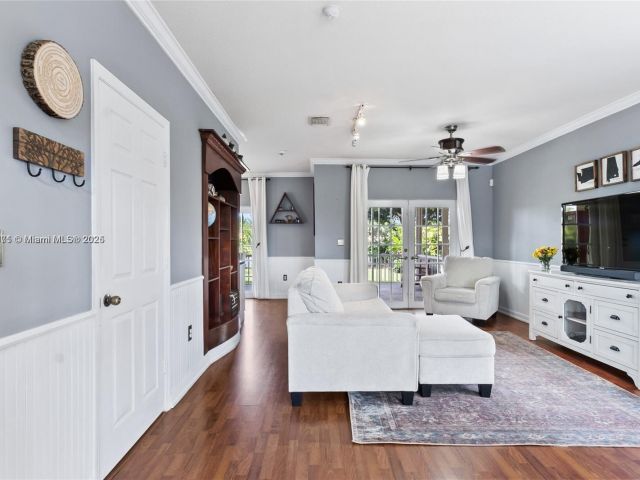 Продажа дома по адресу 2617 NE 41st Cir - фото 6244461