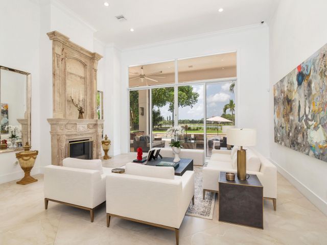 Продажа дома по адресу 1504 Breakers West Boulevard - фото 6245227