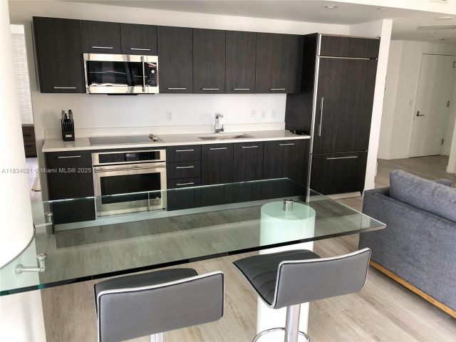 Квартира в аренду номер - фото 6807502