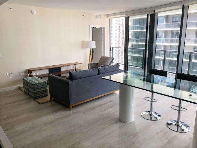 Квартира в аренду номер - фото 6807504