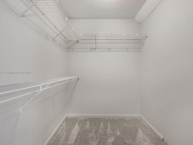 Продажа дома по адресу 5366 214th Ct S - фото 6268773